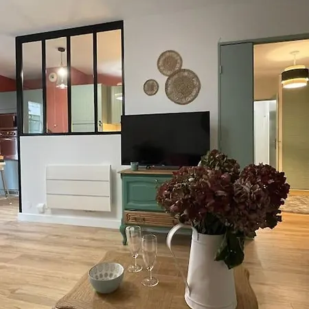 Apartment Familial 8 Personnes Proche De Et Paris Chessy (Seine-et-Marne)