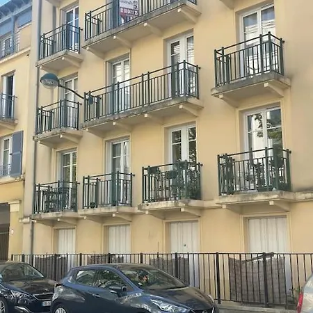 Familial 8 Personnes Proche De Et Paris Apartment